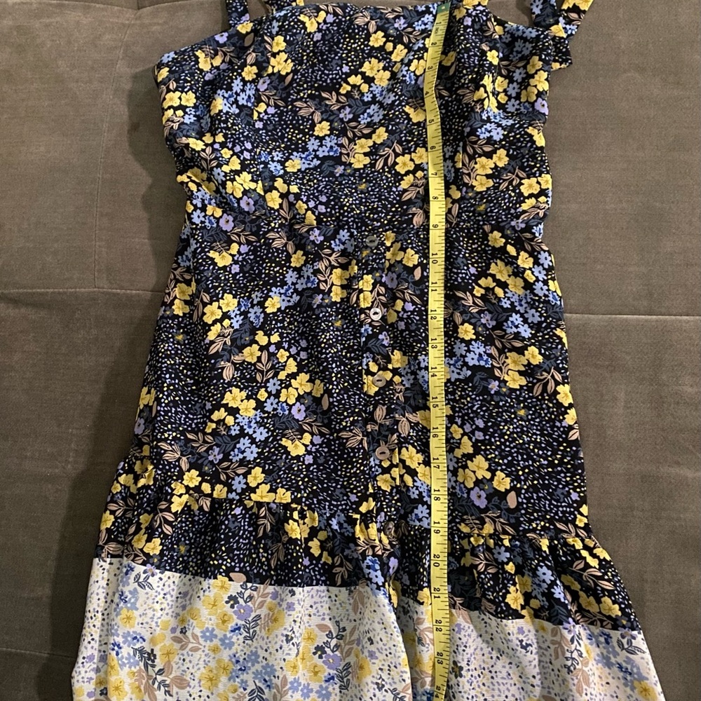 Floral Women's dress - Black and Yellow - Picture 6 of 6